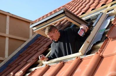 Pose de fenêtres de toit Velux à Rouez